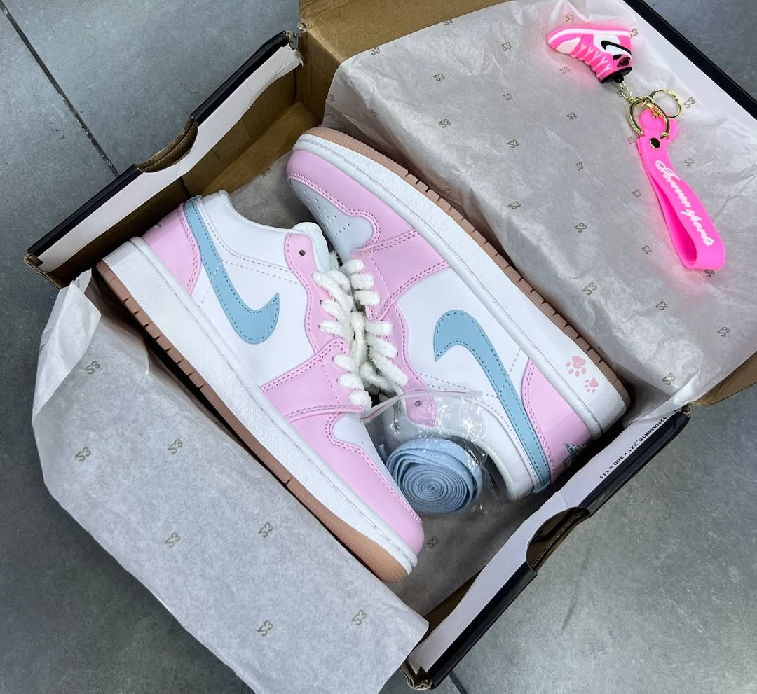 کتونی جردن وان پنجه گربه